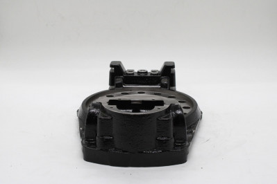 SA 036447 Суппорт тормозных колодок прав.