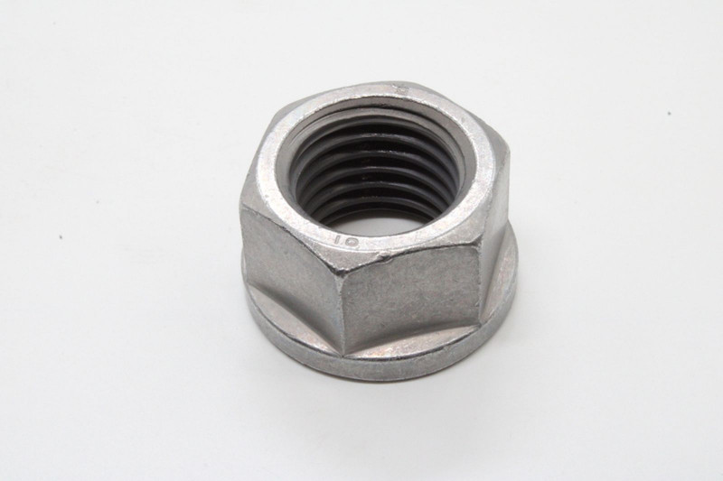 VO 994514 Гайка стремянки рессоры М24*3 — 2