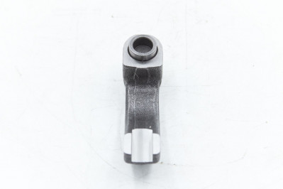 200V04120-6008 Рокер клапана впускного