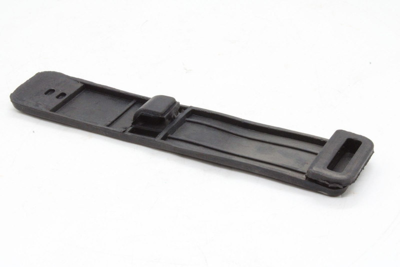 8716217SX Стяжка брызговика резиновая — 2