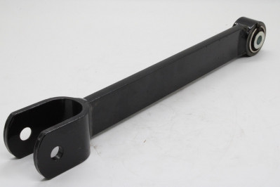 82437186005 Стойка стабилизатора