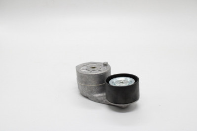 APV2729 Натяжитель ремня