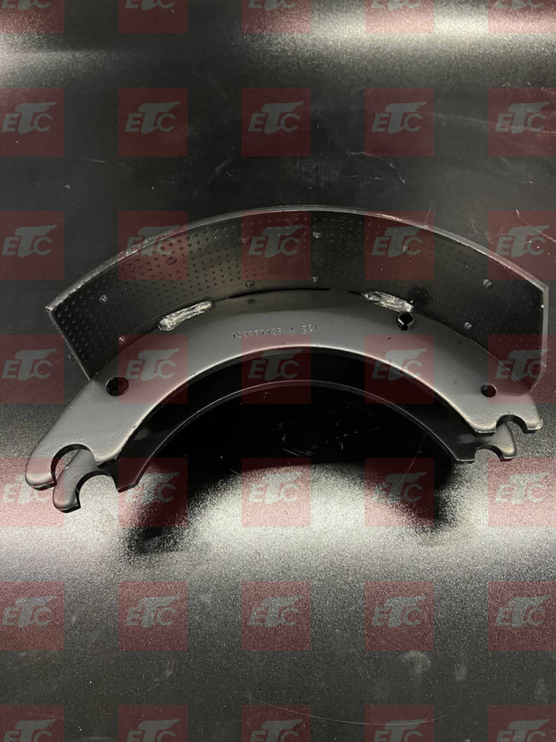 15209713B Колодка тормозная 350*200 — 1