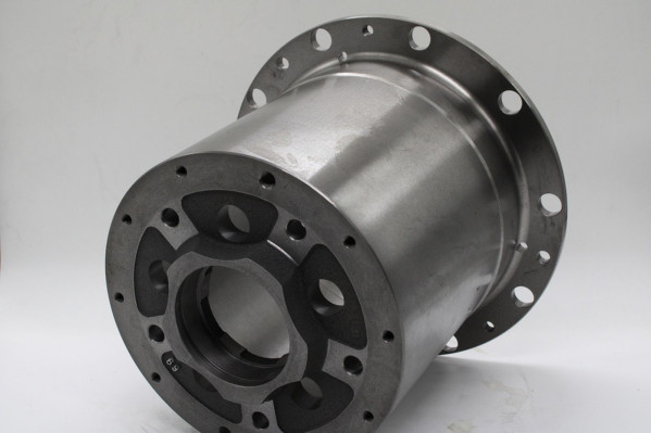 SEM 9739 Колокольная ступица бортового редуктора I=4,0 — 2