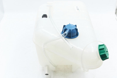 812W06125-0001 БАК РАСШИРИТЕЛЬНЫЙ В СБОРЕ