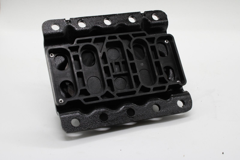 LF 3672901 Подушка двигателя задняя — 2