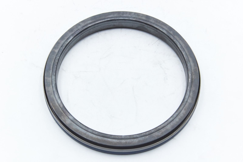 Сальник коленв.зад. 612630030009 — 1