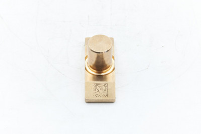 WG2229100022 Ползун КПП HW25712XST