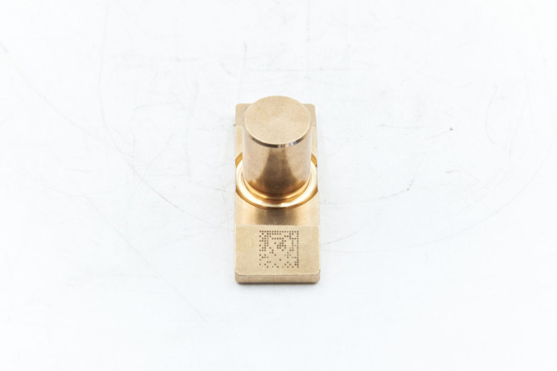 WG2229100022 Ползун КПП HW25712XST — 1