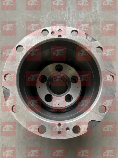 SEM 14817 Колокольная ступица бортового редуктора