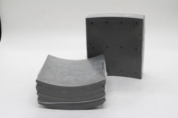 SEM 15341 Комплект барабанных накладок 410x200 — 2