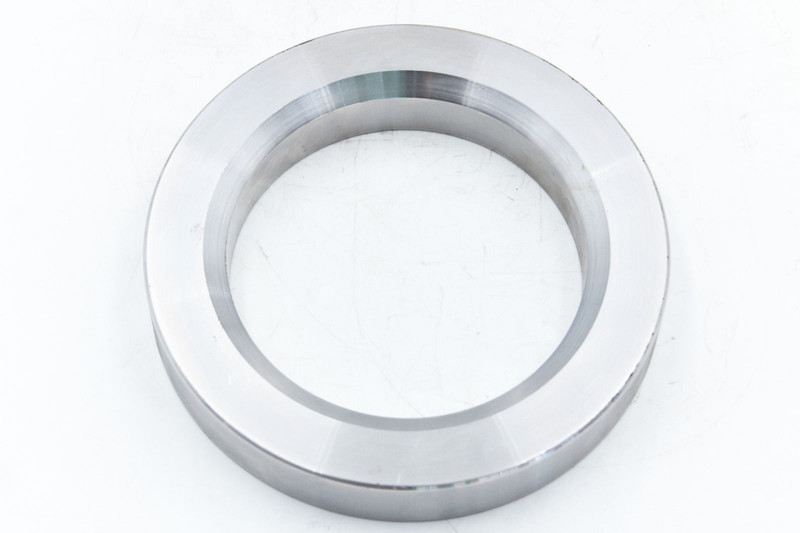 CNHTC WG9725520136 Кольцо сальника подшипника — 1