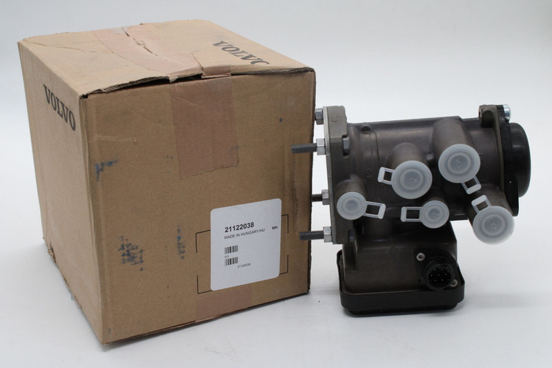 VO 21122038 Кран управления тормозами прицепа — 3