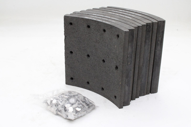 30004256 Накладки тормозные — 2