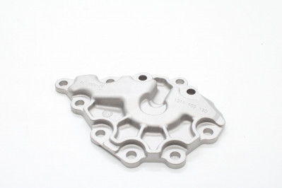 195531624K Крышка маслонасоса