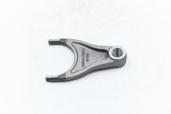 711W35614-0014 Вилка переключения 1-ой и 2-ой передач — 4