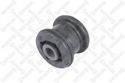 8107111SX Подушка радиатора