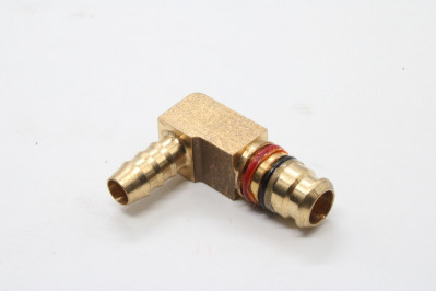 81981836143 Фитинг энергоаккумулятора удлинненный угловой VOSS под ПВХ