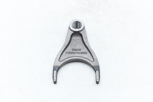 711W35614-0014 Вилка переключения 1-ой и 2-ой передач — 1