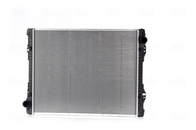 672590 Радиатор