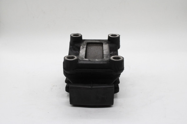 710W962100555 Подушка задней рессоры левая — 1