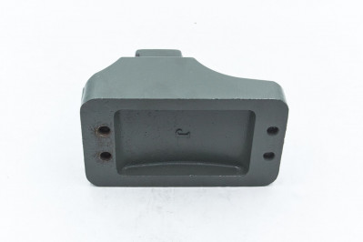 WG9725520279 Кронштейн скольжения рессоры задней левый