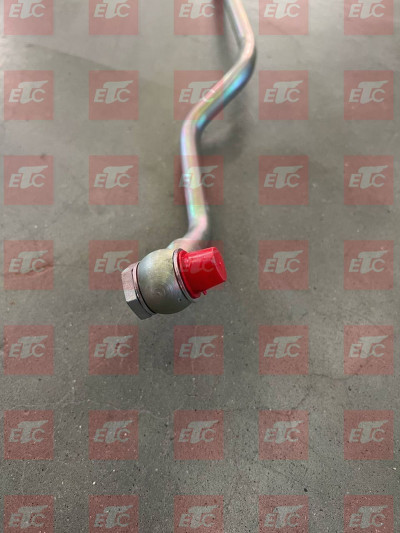 VO 22213681 Трубка насоса ГУРа