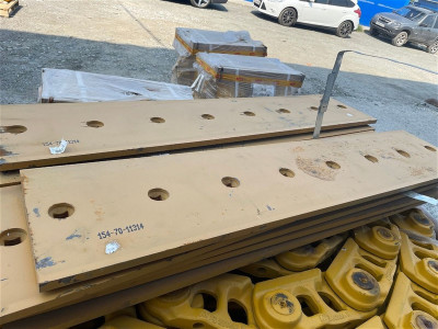 P154-70-11314 Нож средний отвала SD22/SD23