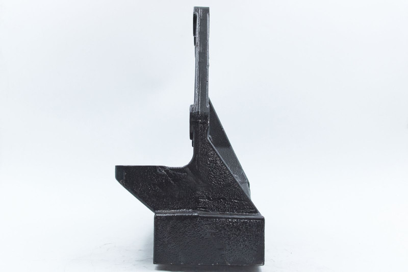 DZ95259690104 Кронштейн передней рессоры задний правый — 3