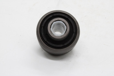 SEM 10845 Сайлентблок переднего стабилизатора низ.