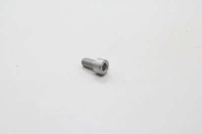 16689024 Винт IVECO M6X12 MM