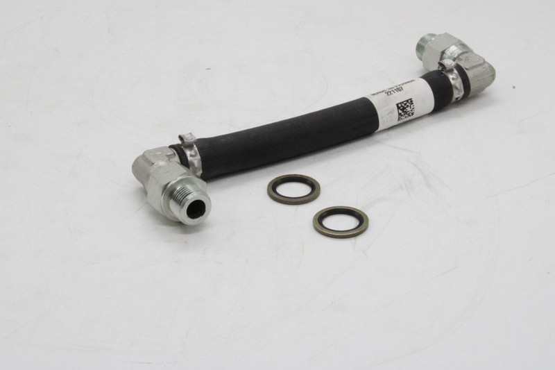 VO 23790470 Шланг маслоохладителя — 2