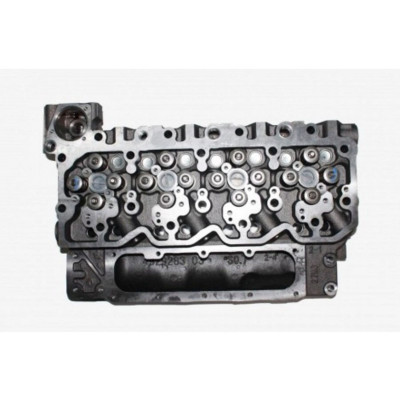 2831261 Головка блока цилиндров 4ISBe V=3.9