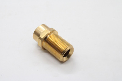 959012M20x15s01 Соединитель трубки ПВХ ,полиамид d=12мм