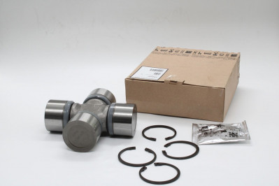 VO 23686081 Крестовина кардана