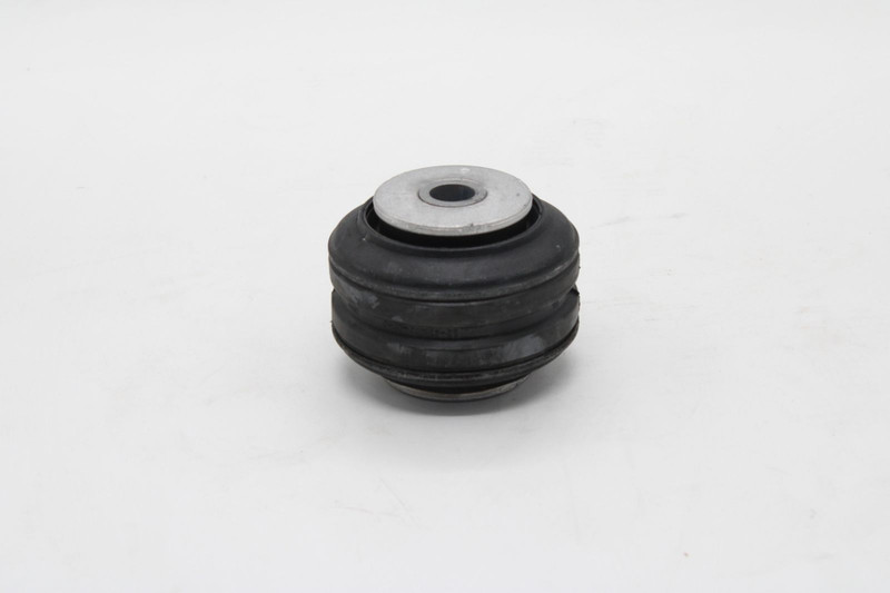 VO 20390840 Сайлентблок стабилизатора кабины задний — 2