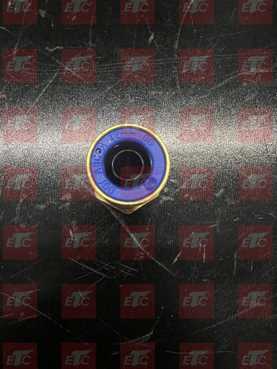 VO 991092 Соединитель штыревой прямой M12*1,5