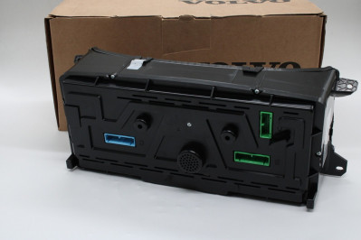 VO 22174400 Панель приборов