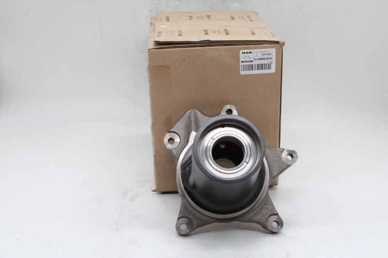 51066095019 Корпус вала вентилятора — 1