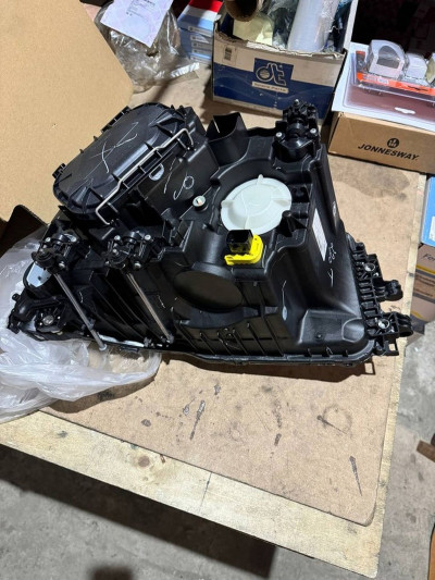 A9618208961 Фара правая