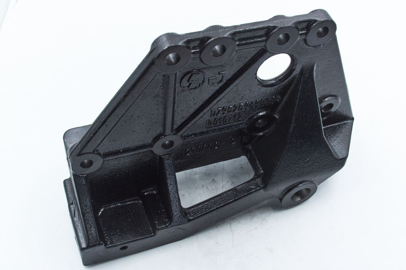 DZ95259690104 Кронштейн передней рессоры задний правый — 6