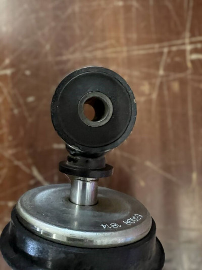 SEM 8485 Пневмоамортизатор кабины зад.