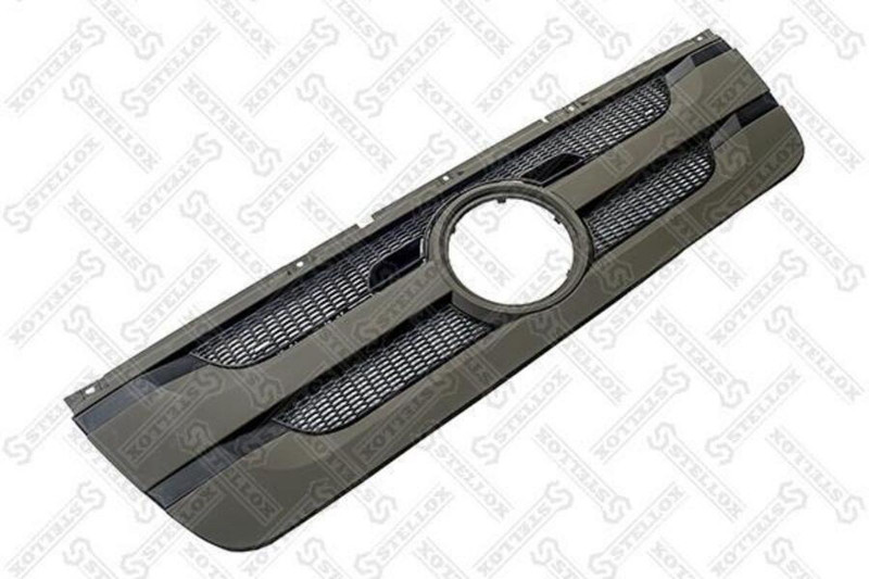 8721658SX Решетка радиатора MB Actros — 1