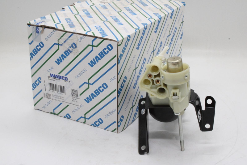 9617242240 Кран ручного тормоза — 2