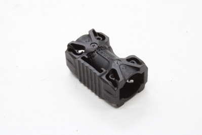 VO 994005 Соединитель пластик. прямой