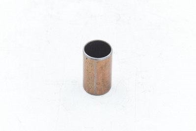 WG9761450121 Втулка ролика торм. колодки