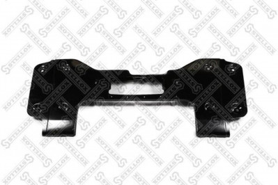 8725642SX Бампер центр.часть