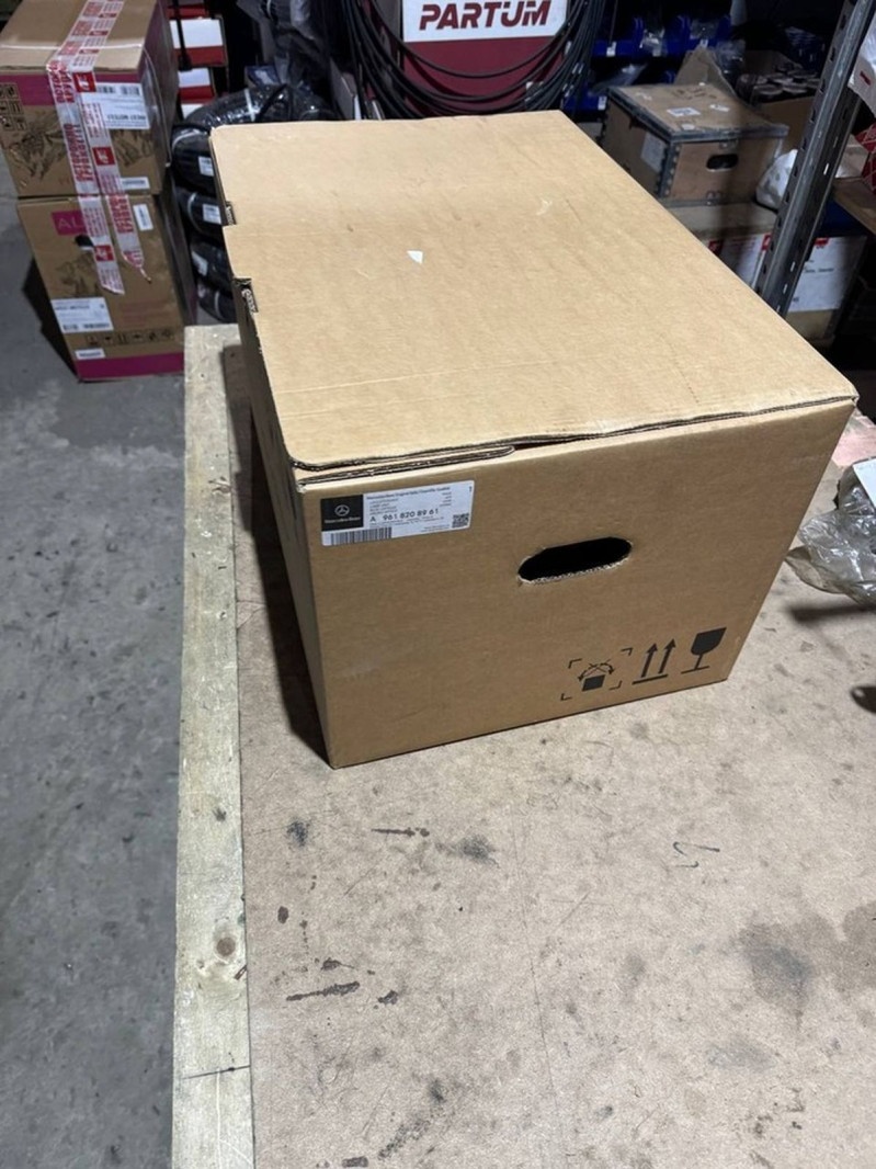 A9618208961 Фара правая — 4