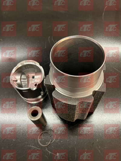 2070830314 Поршневая группа