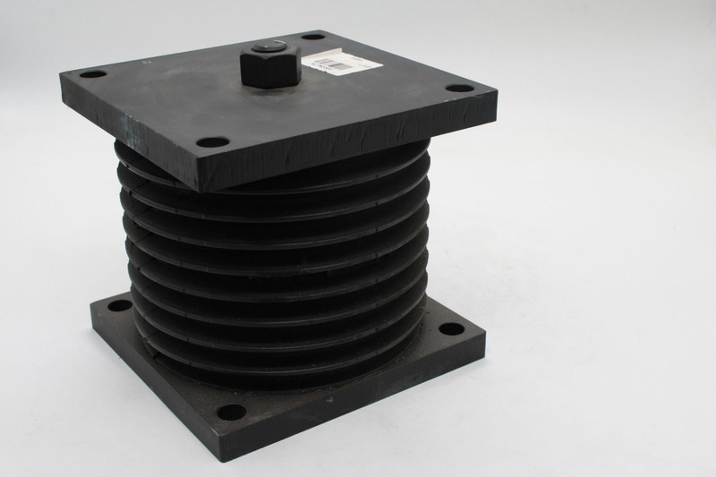 VO 16898678 Подушка демпферная балансира — 2